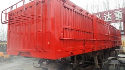 優(yōu)質(zhì)半掛車(chē)、自卸車(chē)與攪拌車(chē)配件——特種車(chē)配件供應(yīng)與選購(gòu)指南